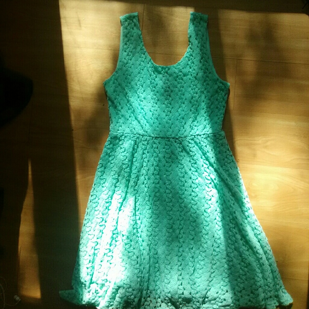 Forever 21 teal circle mini dress